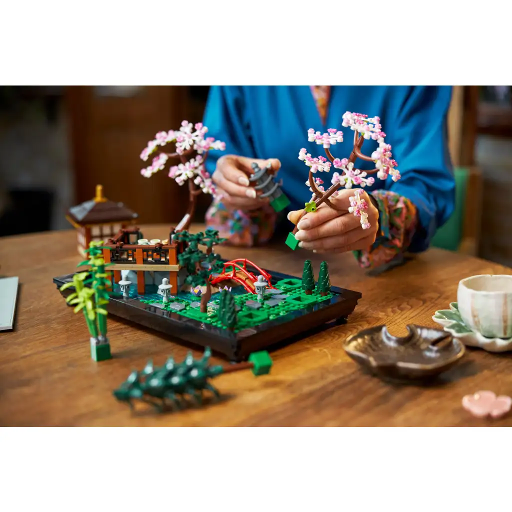 LEGO® Icons: Japánkert (10315) kép 6