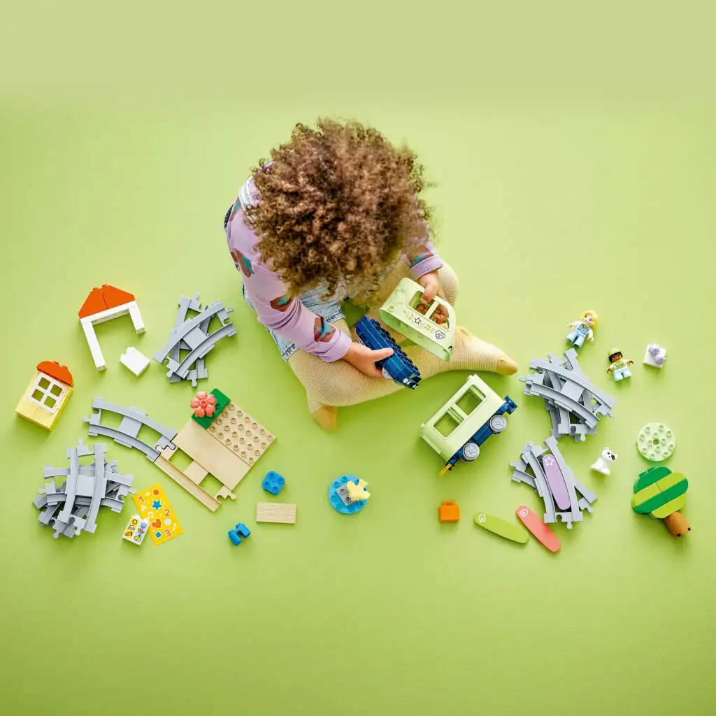 LEGO® DUPLO®: Interaktív kalandvonat (10427) kép 3