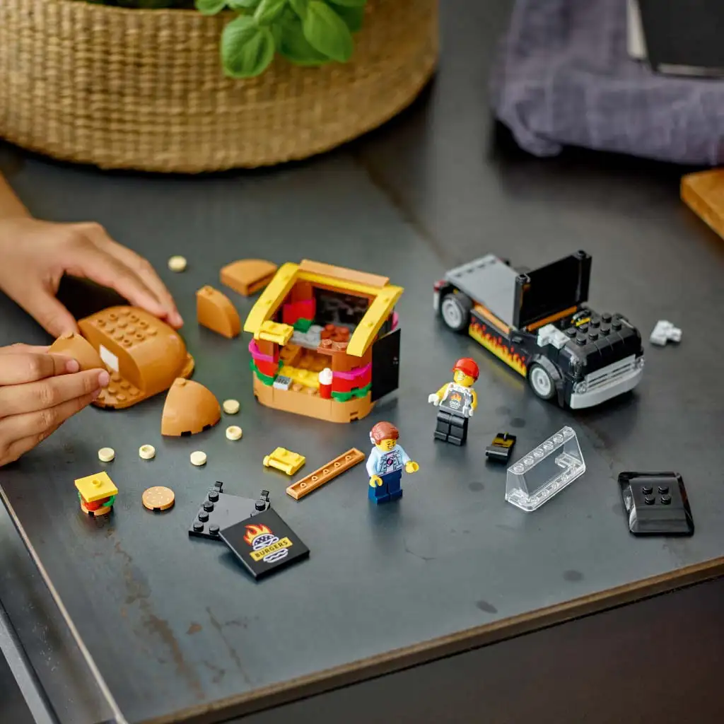 LEGO® City: Hamburgeres furgon (60404) kép 3