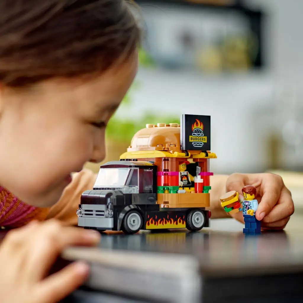 LEGO® City: Hamburgeres furgon (60404) kép 4