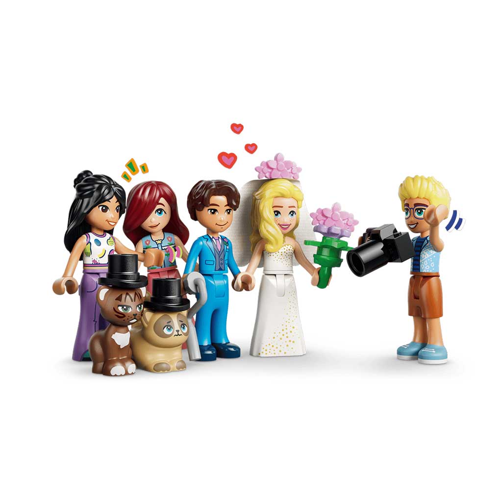 LEGO® Friends: Heartlake City Grand Hotel (42704) kép 5