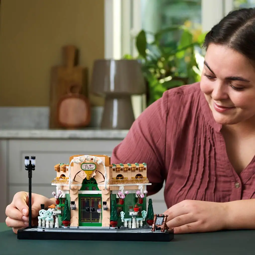LEGO® Icons: Francia kávézó (10362) kép 7
