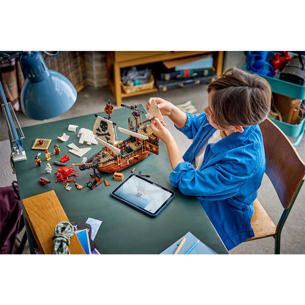 LEGO® Creator: Ikonikus kalózhajó (31387) kép 7