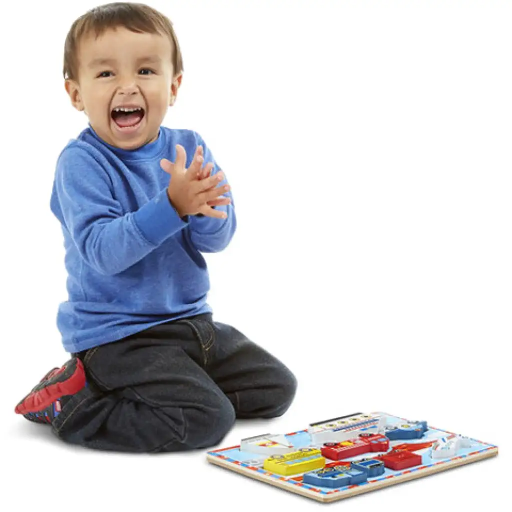 Járműves vastag fa formapuzzle 9 elemmel - Melissa & Doug kép 2