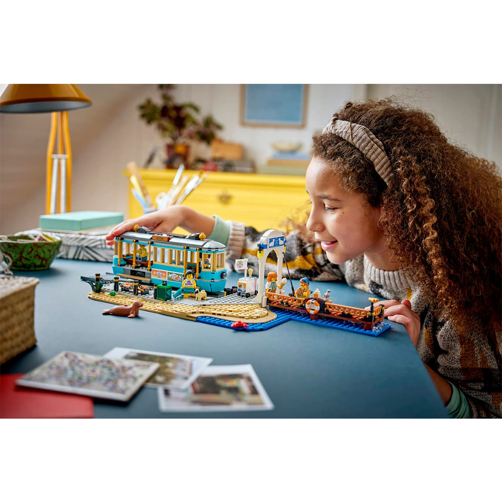 LEGO® City: Klasszikus tengerparti villamos (60506) kép 6