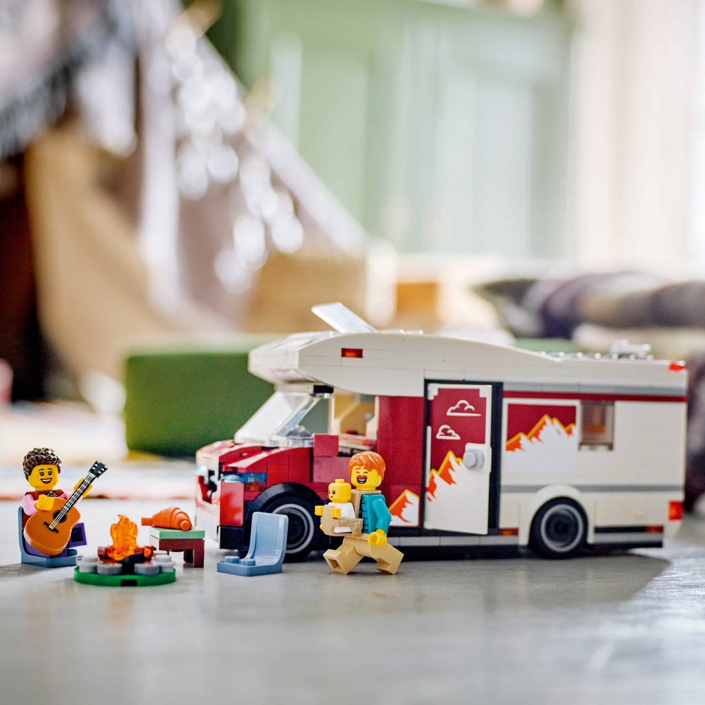 LEGO® City: Lakóautó a kalandos nyaraláshoz (60454) kép 3