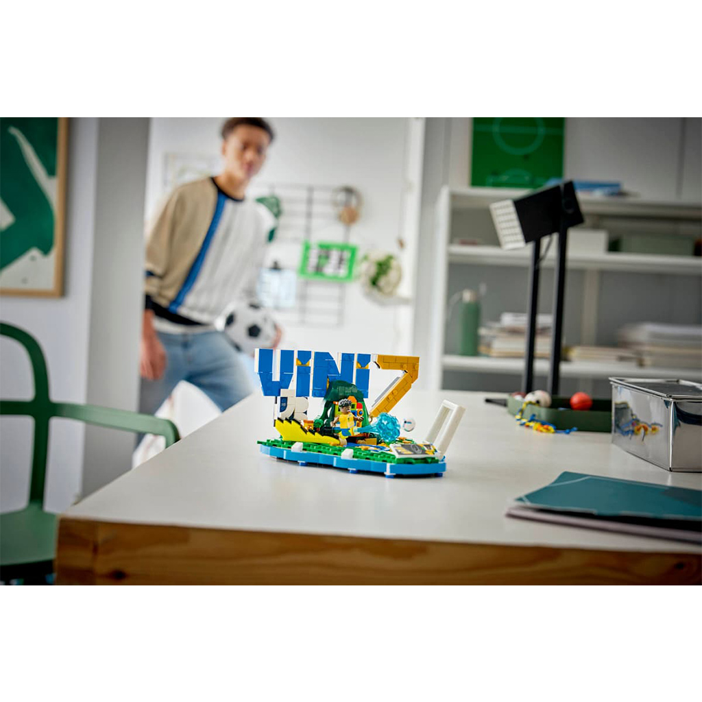 LEGO® Editions: Vini Jr. – A futball legjobb pillanatai (43027) kép 6