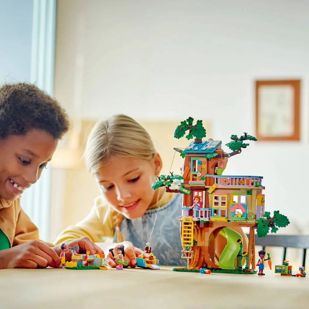 LEGO® Friends: Barátság lombház találkahely (42652) kép 3