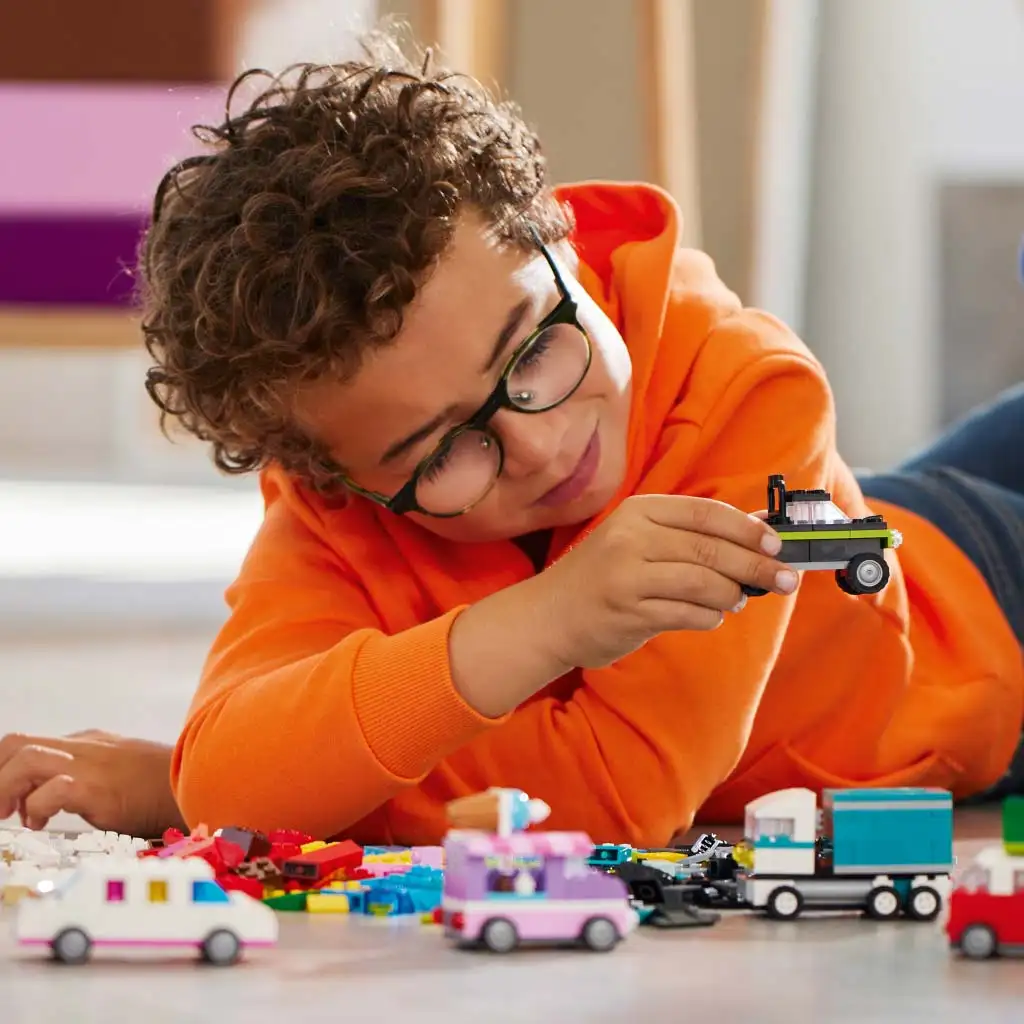 LEGO® Classic: Kreatív járművek (11036) kép 5