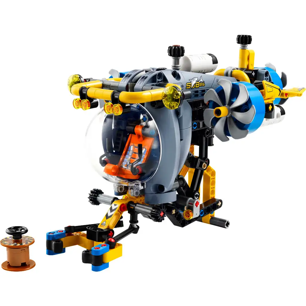 LEGO® Technic: Mélytengeri kutató tengeralattjáró (42201) kép 2
