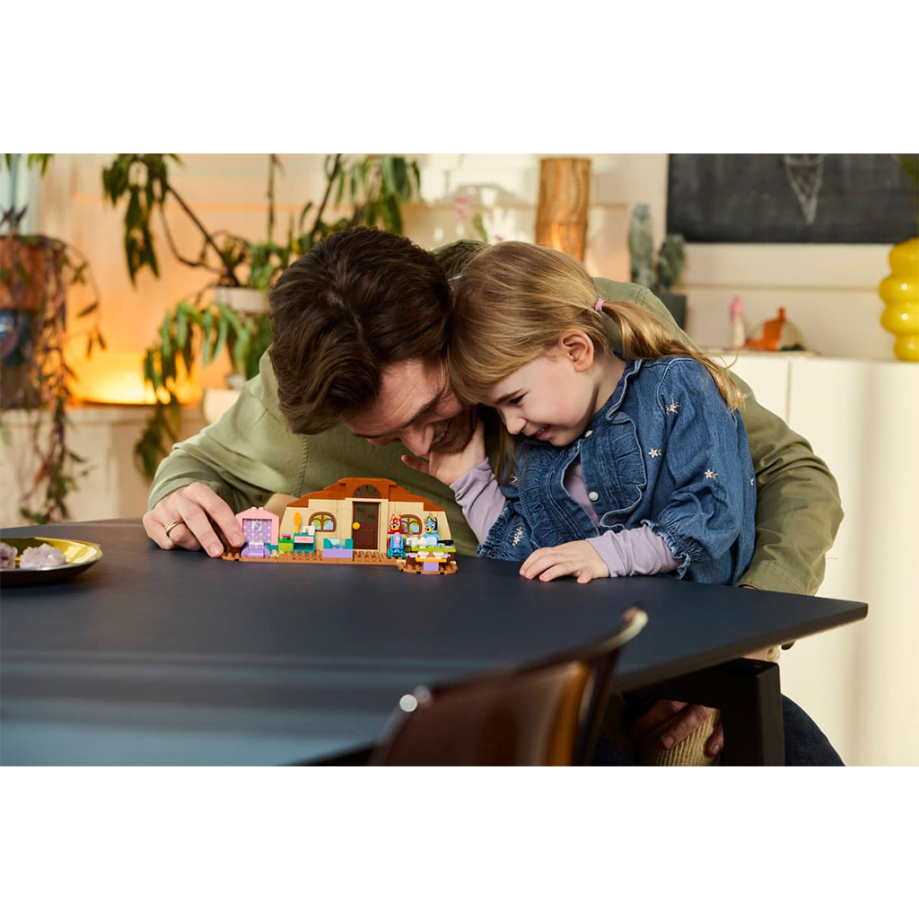 LEGO® Bluey™: Rozsdás és Bluey a suliban (11221) kép 10