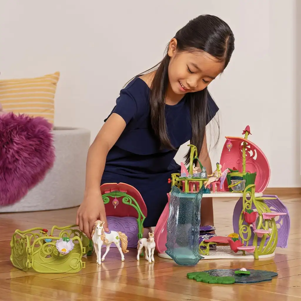 Schleich: Bayala - Csillogó virágház unikornisokkal istállóval és tóval játékszett (42455) kép 5