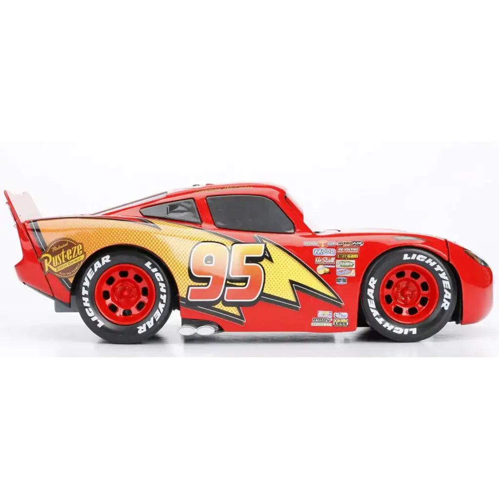 Verdák: Villám McQeen fém autó nyitható motorháztetővel 1/24 méretarányban - Simba Toys kép 4
