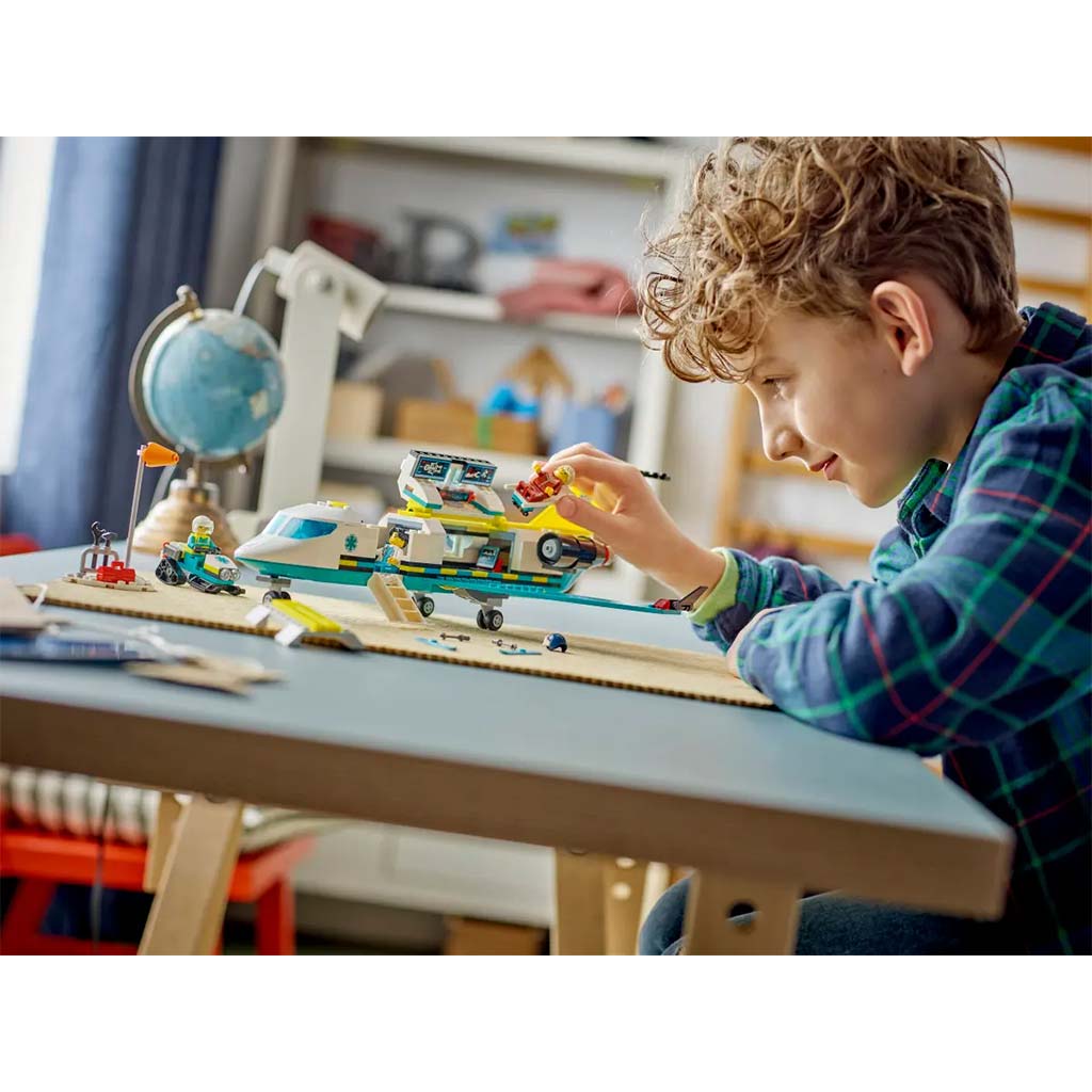 LEGO® City: Sürgősségi mentőrepülőgép (60465) kép 7