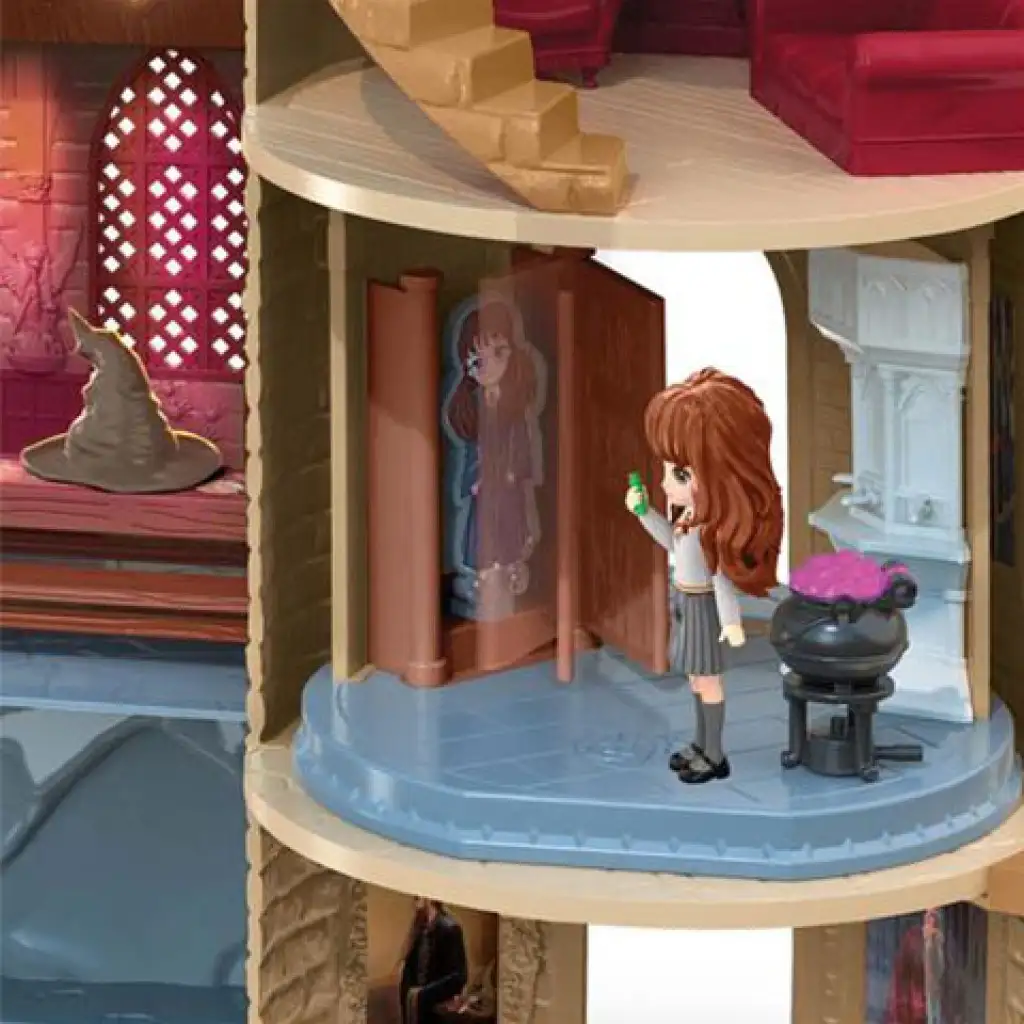 Wizarding World: Harry Potter Roxfort kastély játékszett - Spin Master kép 5